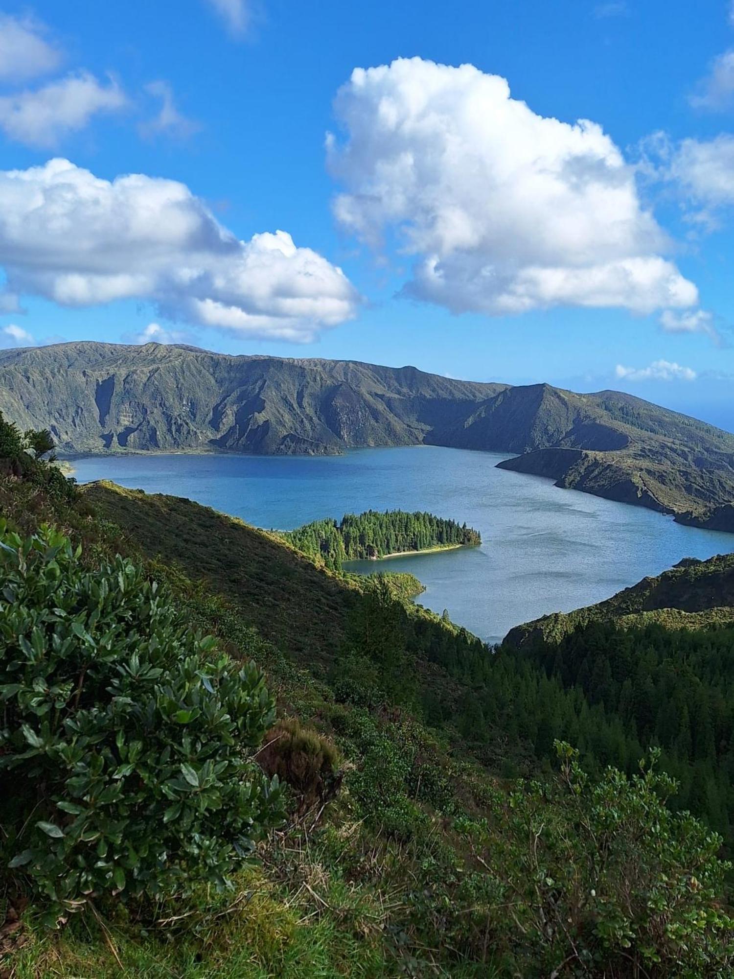 Caminhos Nos Levam Pela Ilha Lejlighed Ponta Delgada Eksteriør billede