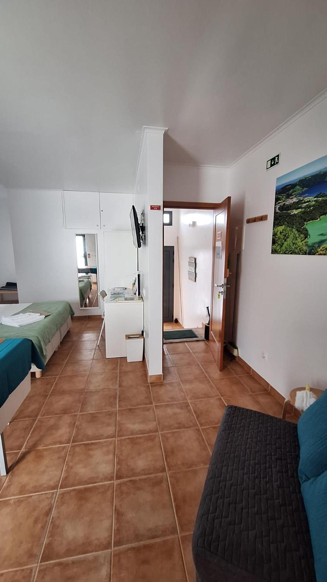 Caminhos Nos Levam Pela Ilha Lejlighed Ponta Delgada Eksteriør billede